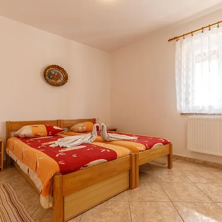 Holiday home Sascha In