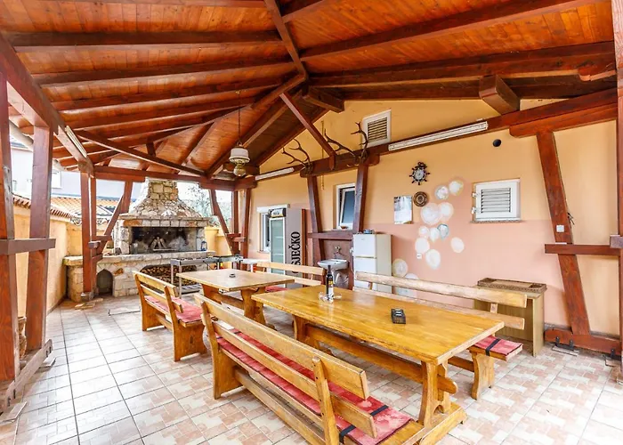 Holiday home Sascha In *